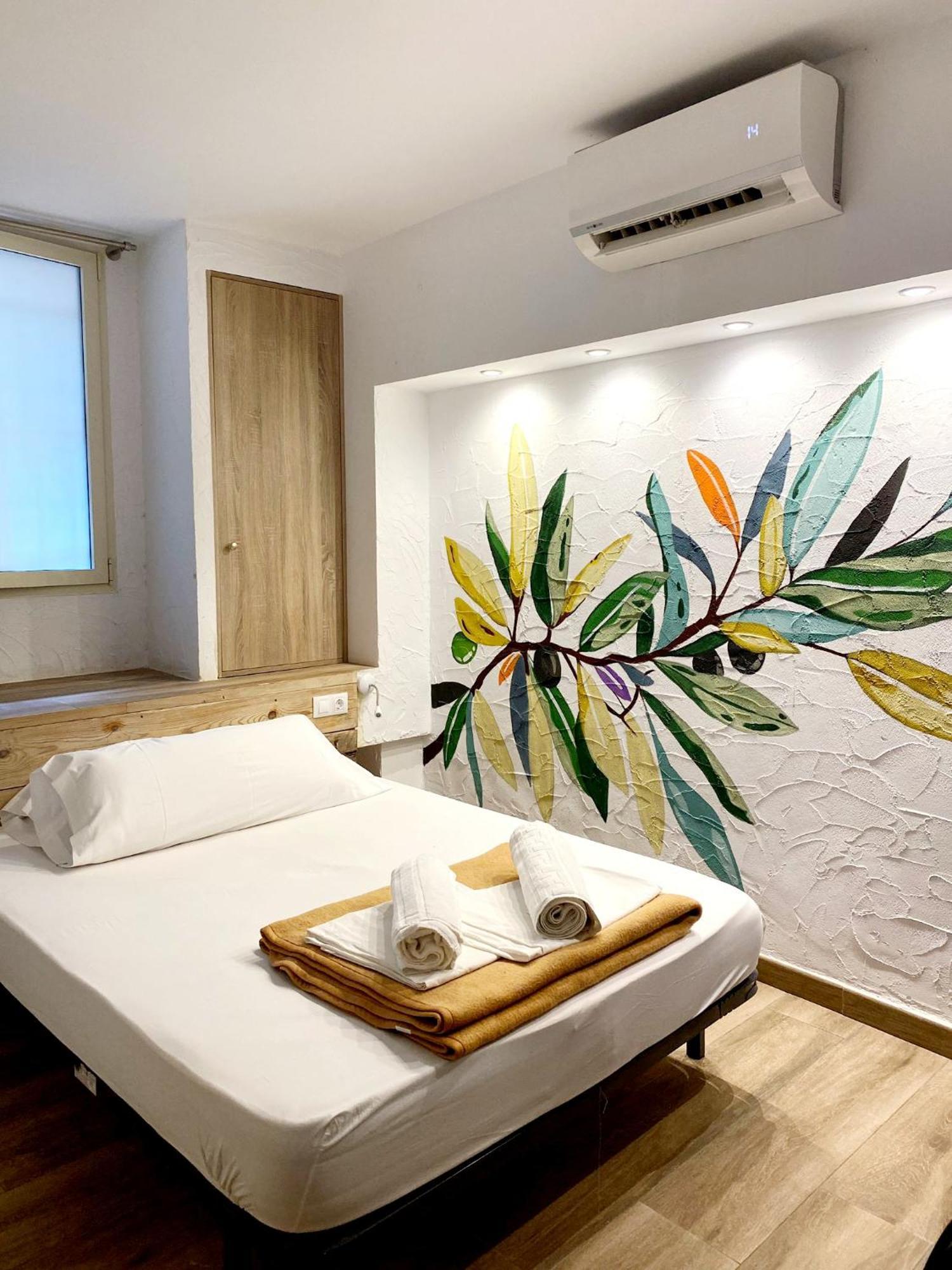 Y Hostel - Albergue Juvenil ميورقة المظهر الخارجي الصورة