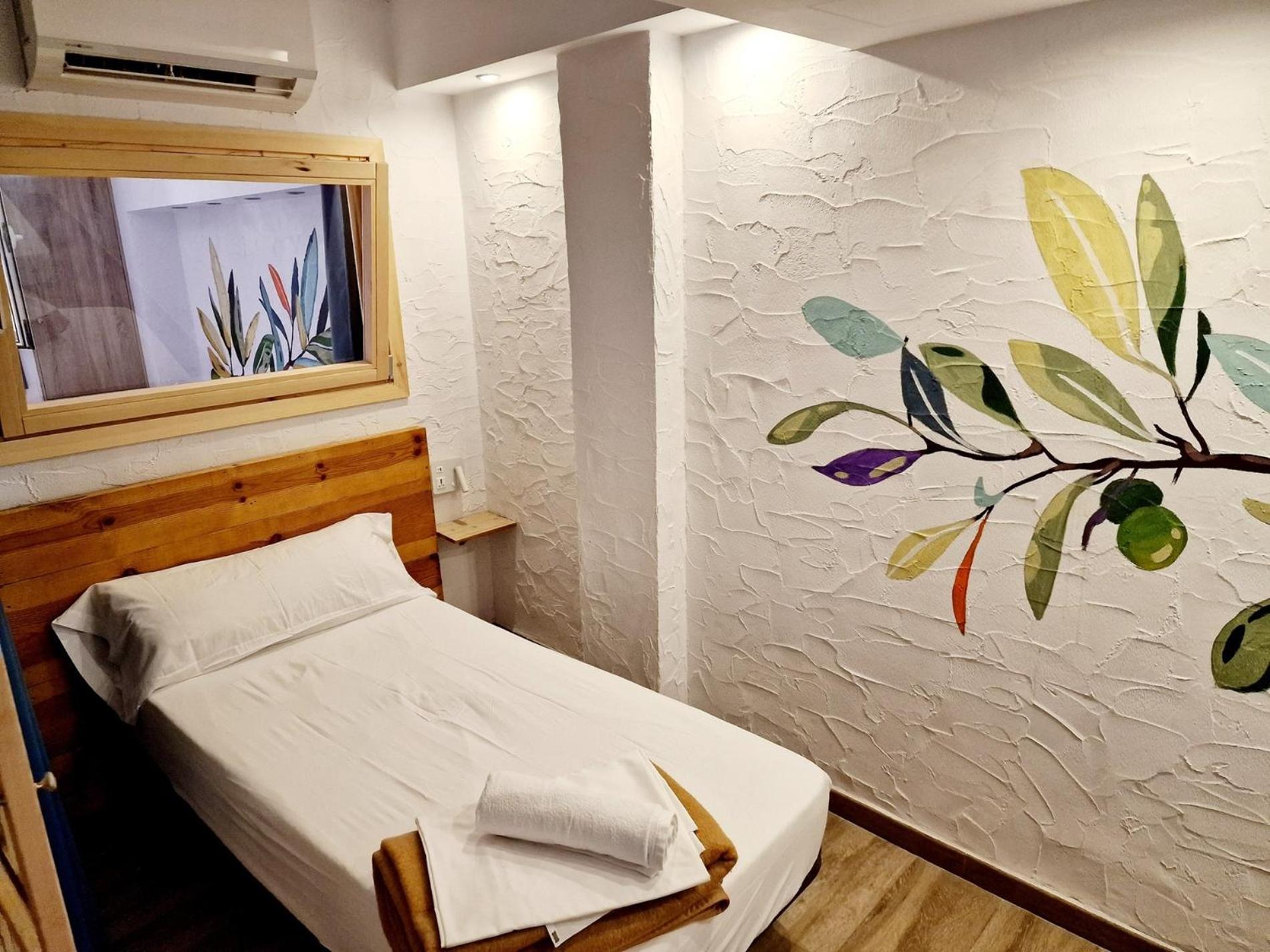Y Hostel - Albergue Juvenil ميورقة المظهر الخارجي الصورة