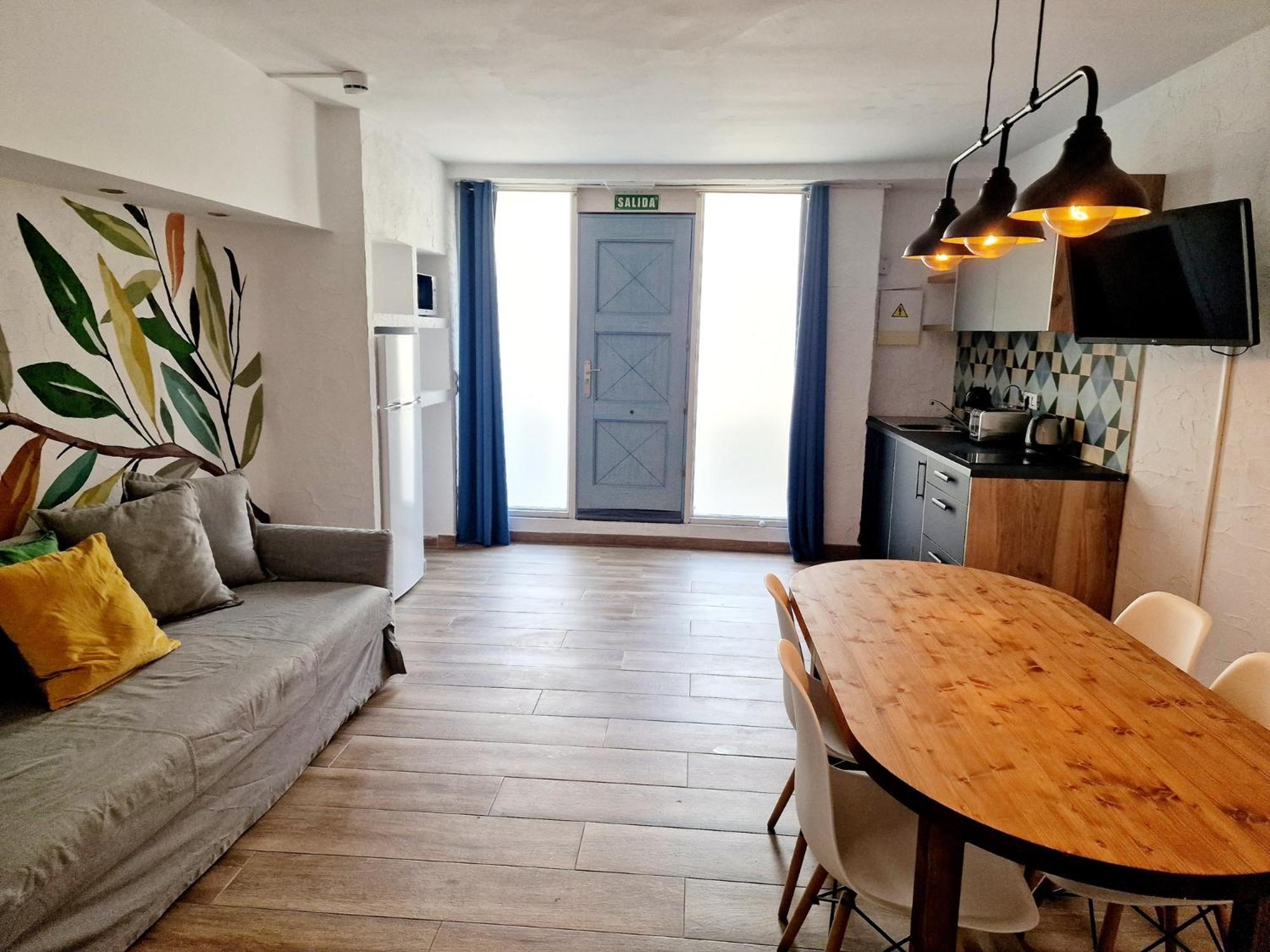 Y Hostel - Albergue Juvenil ميورقة المظهر الخارجي الصورة
